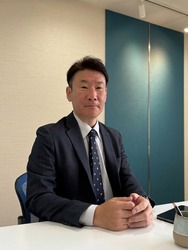 津下 智明
